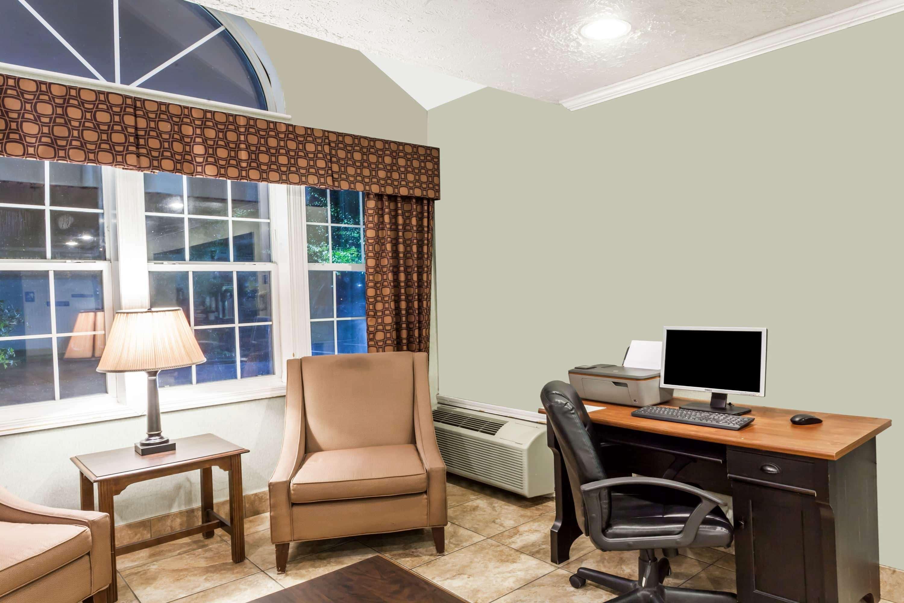 Microtel Inn By Wyndham Wilson Exterior photo