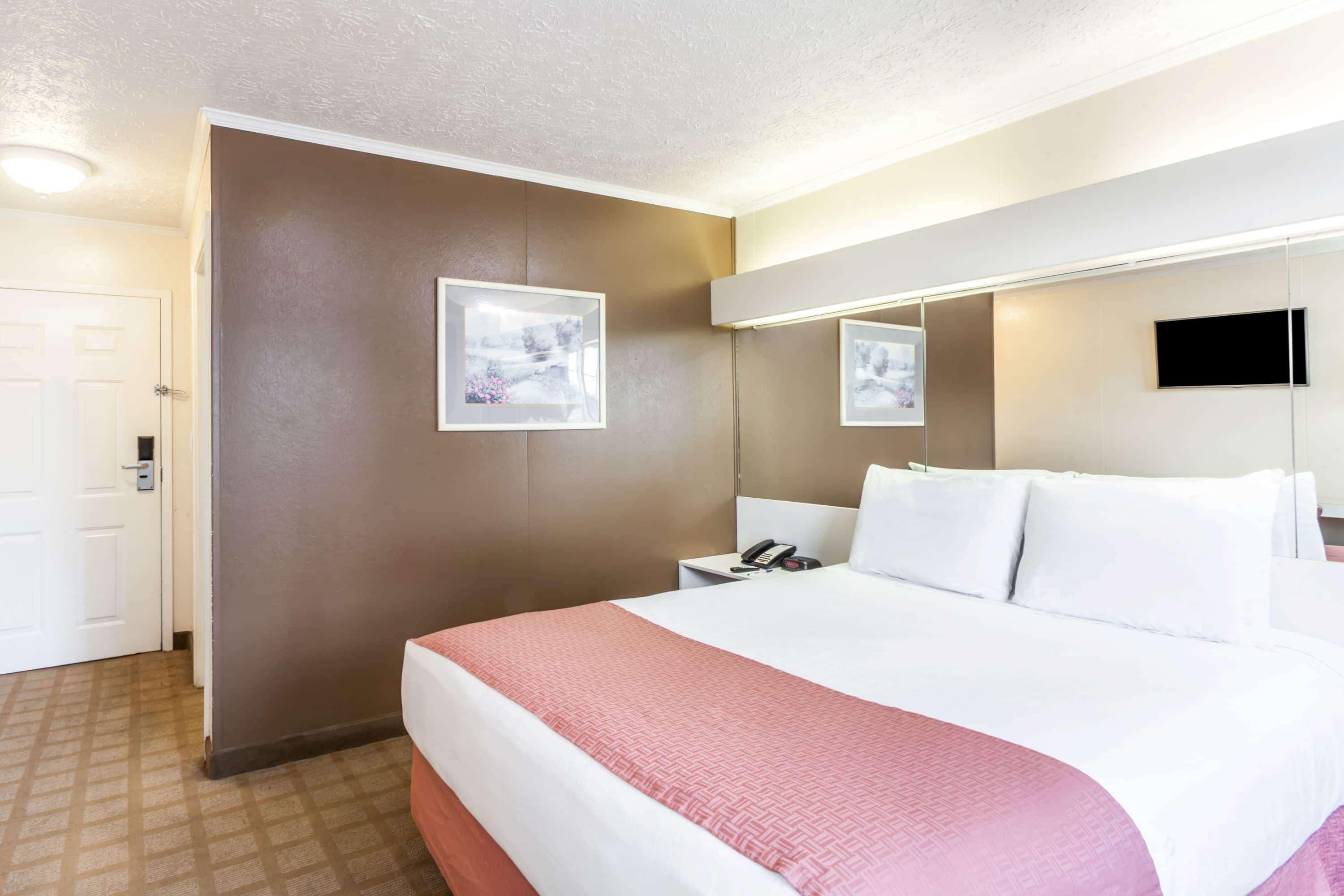 Microtel Inn By Wyndham Wilson Exterior photo