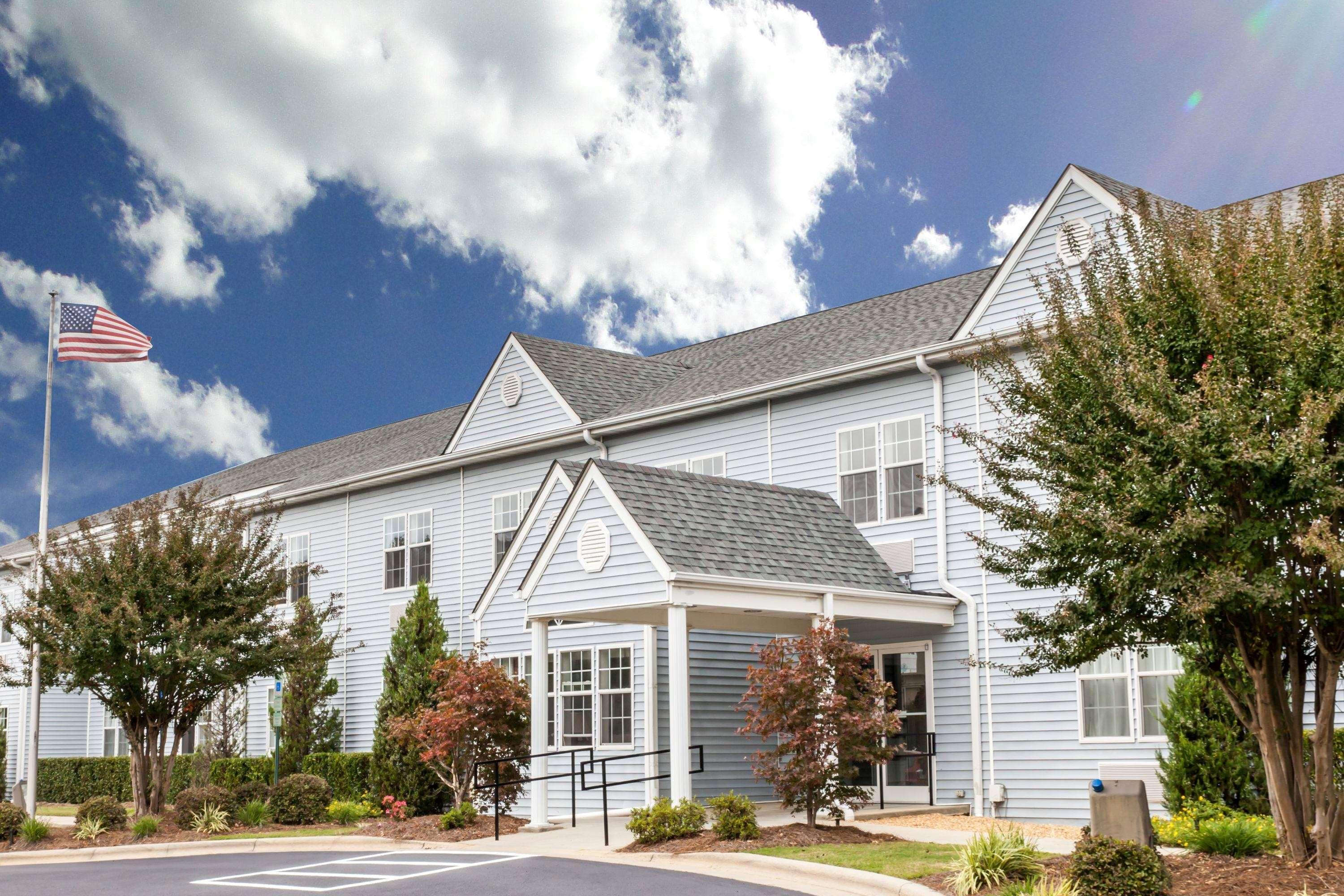Microtel Inn By Wyndham Wilson Exterior photo